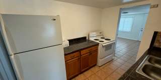 Charming 2 bedroom House Gallery 6