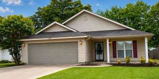 3bed/2bath Home south of bypass Gallery 1