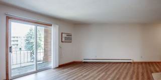 4036 37th Ave. N- Windsor Court Gallery 26