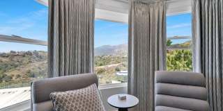 23 Hillrise Gallery 18