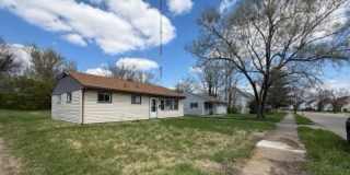 Property for rent in the quiet neighborhood of Highview Hills Gallery 4