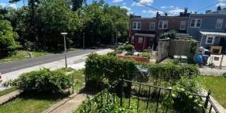 787 LINNARD Street Gallery 14