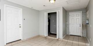 3 BR/2BA | Newly Renovated Single Family Home | 1-Car Covered Parking | Front yard! Gallery 6