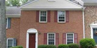 Spacious 3 Bedroom 2.5 Bath Townhome with Community Pool!! Spacious 3 Bedroom 2.5 Bath Townhome with Community Pool!! Gallery 1