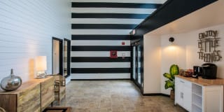 Valor Apartments Gallery 16