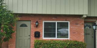 32 NE 20th Court Gallery 1