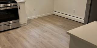 302 South Orange Street Gallery 7