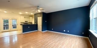 3BD/2.5BA Townhouse - Hydraulic Rd. Gallery 1