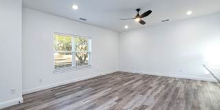 2 YEAR OLD DUPLEX NEAR ACU! Gallery 8