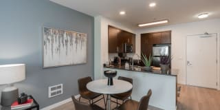 Domain Oakland Gallery 9