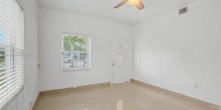 5917 SW 62nd Ter Gallery 7