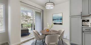 Beautifully Renovated 1 & 2 Bedroom Apartments in Lynnwood! Gallery 45