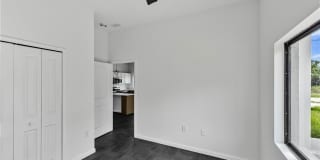 601 Hawthorne Avenue S Gallery 6