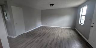 430 Britton Avenue, Apt #4 Gallery 1