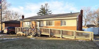 28606 Denise Street Gallery 1