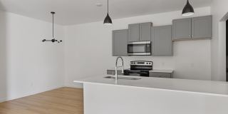 5708 Kemper Street Gallery 4