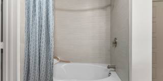 Stella Apartments Uptown Gallery 9