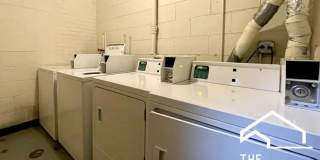 6006 North Kenmore Gallery 1