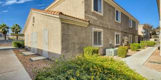 Bright & Open 2 Bed, 2 Bath Condo in Las Vegas Gallery 20