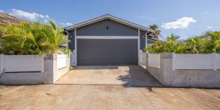 West Side Paradise – Beautiful 3-Bed, 2-Bath Single Family Home – Gallery 1