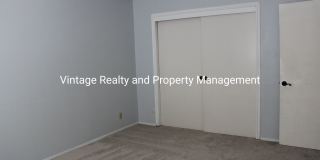 Ready To Go! Very Nice 2 bedroom Condo!!! Gallery 15