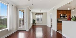 7342 Oak Manor Gallery 17