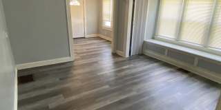 15 N Riley Avenue Gallery 5