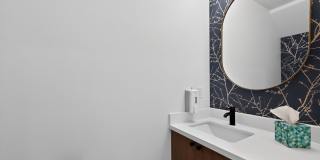 Bright & Spacious - 2BR Condo in Seattle Gallery 12