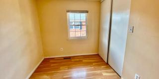 8864 WALUTES Circle Gallery 13