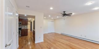 228-20 Edgewood Avenue unit: 2 Gallery 7