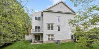 Gorgeous End of Group Owings Mils 3bd/2.5ba w/ A/C, W/D, and Modern Amenities! Available now! Gorgeous End of Group Owings Mils 3bd/2.5ba w/ A/C, W/D, and Modern Amenities! Available now! Gallery 5
