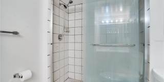 6315 NEWTOWN CIRCLE Gallery 23