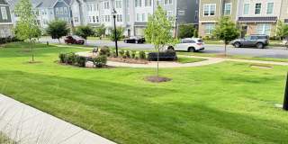 Spacious Modern End-Unit Davidson Townhome - Lake Davidson Access Gallery 23