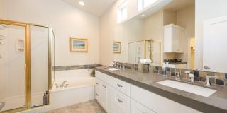 80395 Green Hills Drive Gallery 13