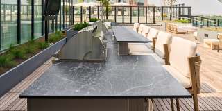 Azure National Landing - Apartments & Townhomes Gallery 15