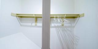 7310 Balboa Blvd Gallery 38