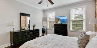 413 S EAST Avenue Gallery 12