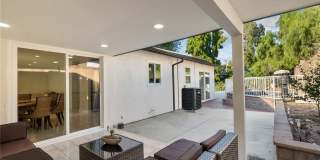 4700 Topanga Canyon Boulevard Gallery 14