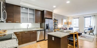 The Victor by Windsor Gallery 2