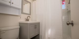 Charming Cottage Style Studio With Fenced in Yard in the Pocket of North Park + South Park Gallery 7