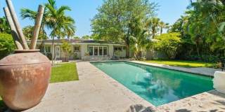 1635 Seabreeze Boulevard Gallery 1