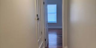 3 bedroom, 1 bath, 2 story half double house Gallery 25