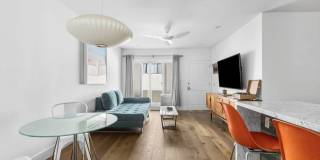 1929 Tamarind Ave unit: 8 Gallery 8