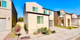 Wonderful Newer Construction Two-Story Home in The Citro Community of Fallbrook, complete with Community Pool and Clubhouse Amenities! Gallery 1