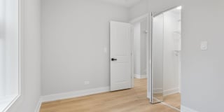 1558 W Juneway Terrace Gallery 9