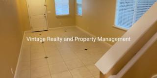 Available Now!!Top Of The Line 4 Bedroom Two Story Home!!! Gallery 7