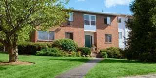 Ridgecrest Village Gallery 3