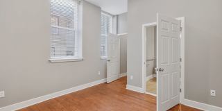 170 West Washington Gallery 15