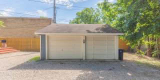 1123 W Huron Street Gallery 54