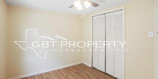 Fully Renovated 4 bedrooms 2 bathrooms! Gallery 20